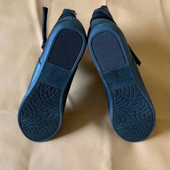 SO Black Fringe Flat Booties - Picture 6 of 8